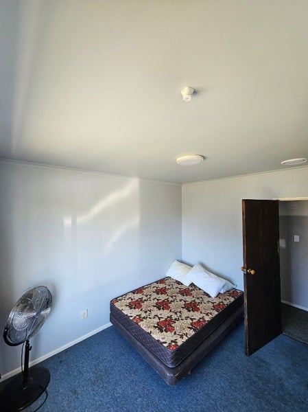 Bromley, 3 bedrooms64519023542018114