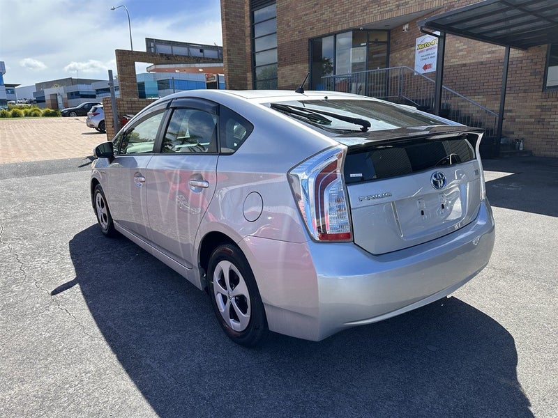 2015 Toyota Prius 1.8 S Reversing Camera64629146250371113