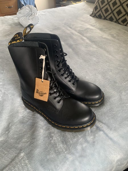 Dr marten 10 up boots size 764519405401345110