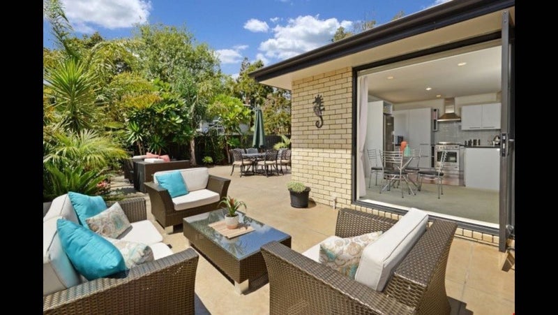 Bayview, 4 bedrooms64520182476419110