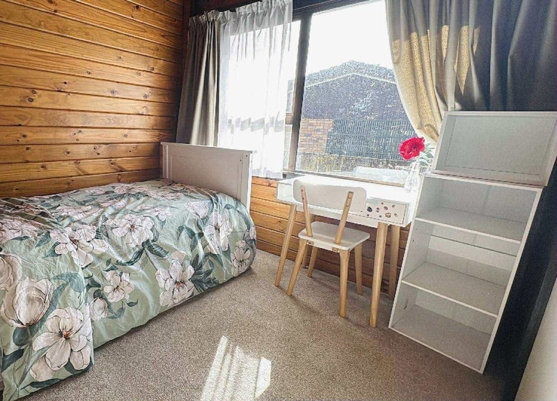 Wattle Downs, 4 bedrooms64525170328451112