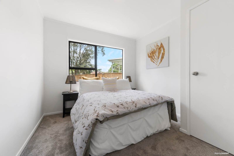 Renovated Gem, Prime Corner Section, Move-In Ready64521955713027111