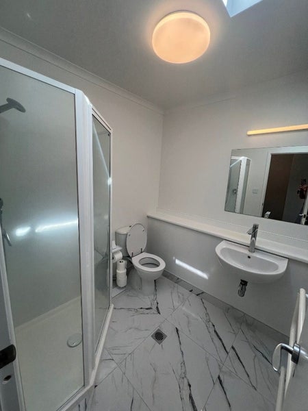 Albany, 2 bedrooms64524828589187114