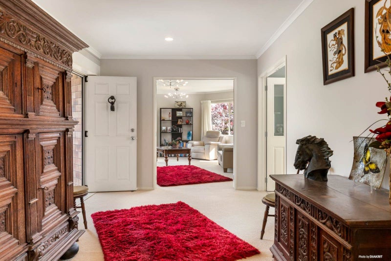 LOCATION! LOCATION! LOCATION! - PERFECT!64524828620418113