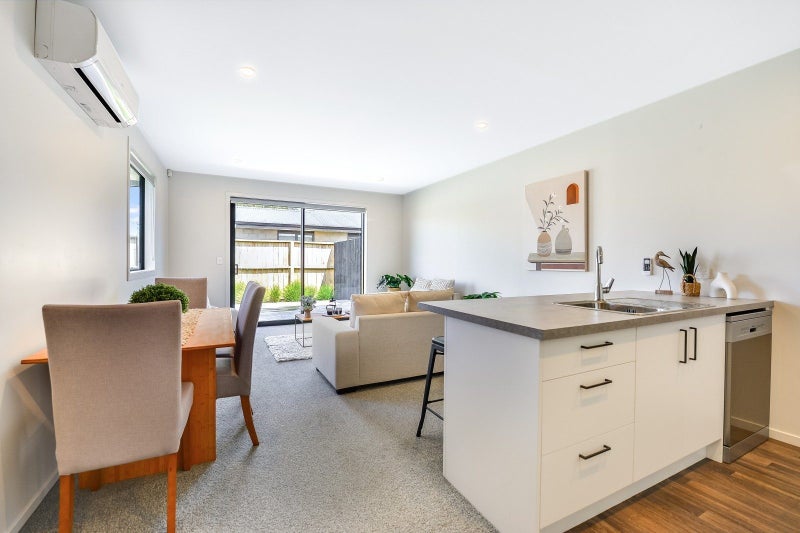 Bader, 3 bedrooms64525128667139113