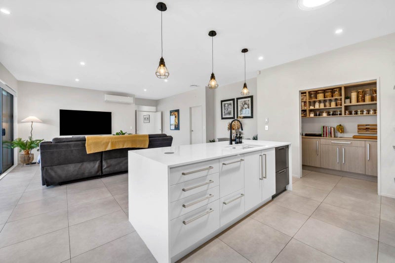 ALL YOU WANT FOR CHRISTMAS!64525225940353113