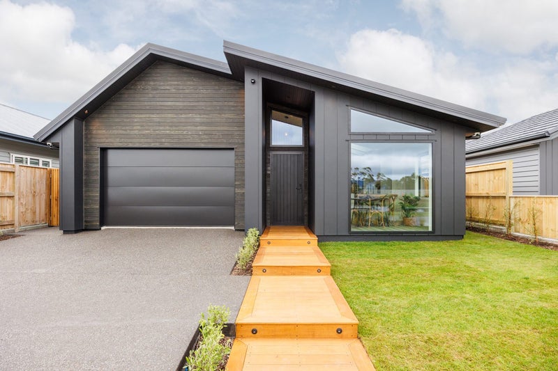 Architectural New Build – Fitzherbert64525627835394110