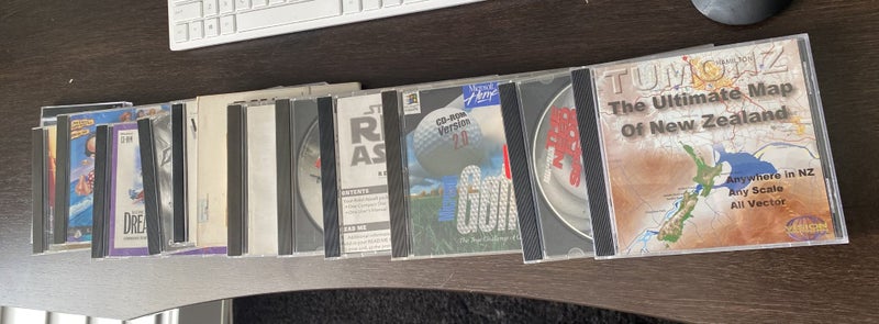 PC CD games (Classic) Carousel 1