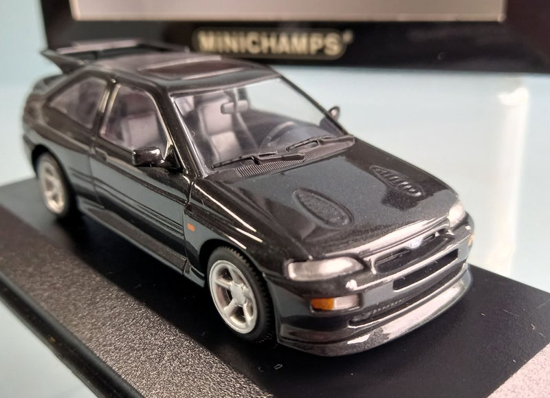 1992 Ford Escort Cosworth Black Metallic ~ Minichamps 1/43 Carousel 1