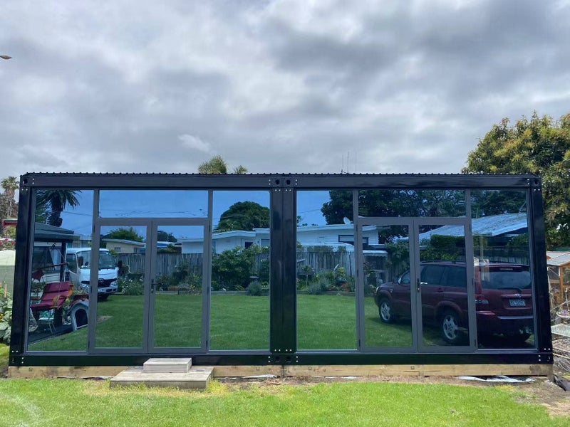 8*4m TINY HOUSE / PORTABLE UNIT / CABIN / OFFICE Carousel 1