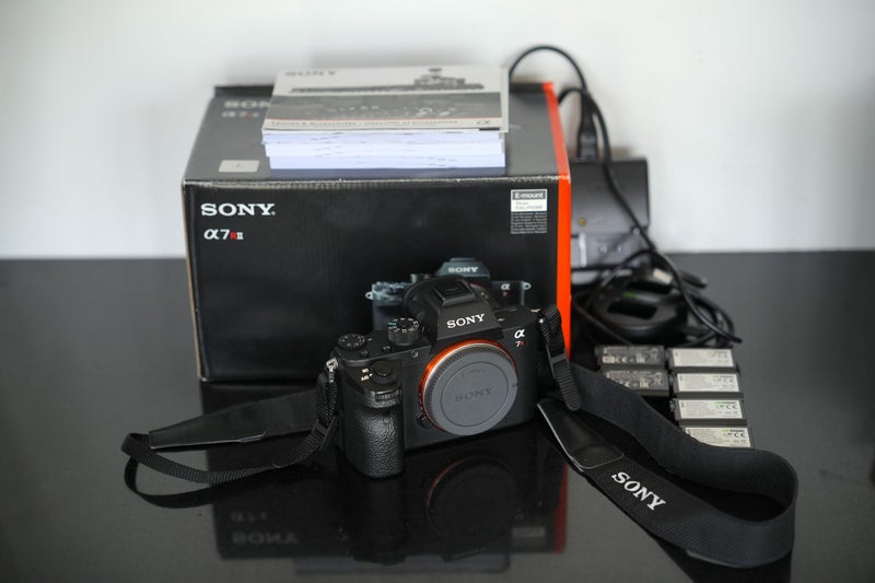 Sony A7Rii- Mirrorless 42MP- Low shutter count64526140120834110