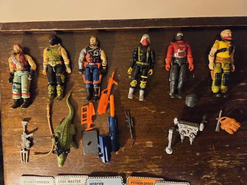 GI Joe Figurines Carousel 2
