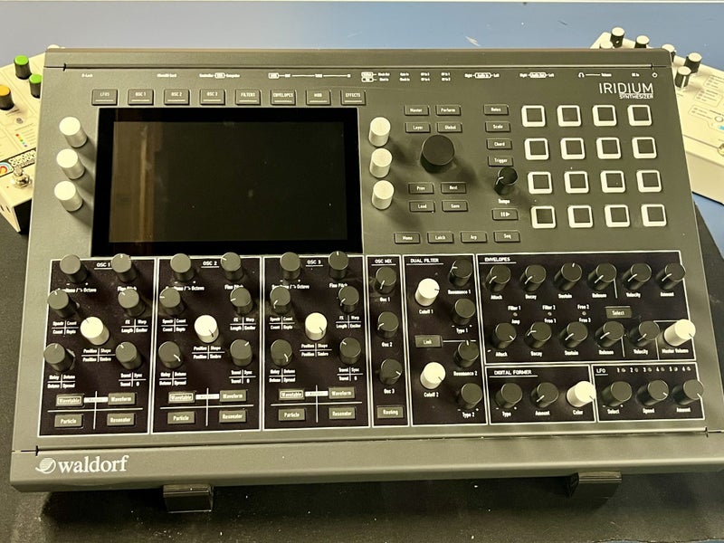 Waldorf Iridium Desktop Synth - 16-Voice Powerhouse *shipping included*64559609791617110