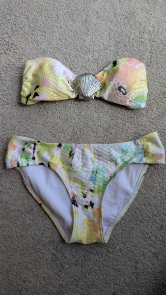 Rusty Shell Bikini Carousel 2