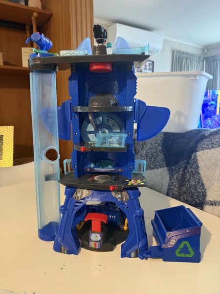 Pj mask tower Carousel 2