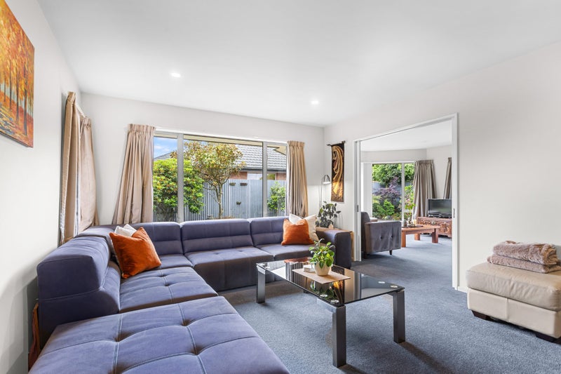 Private. Sunny. Immaculate.64527115123714114