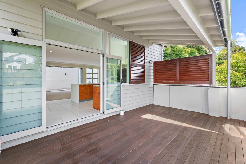 PRESTIGE ON PALMER - Act Now64527227474563114