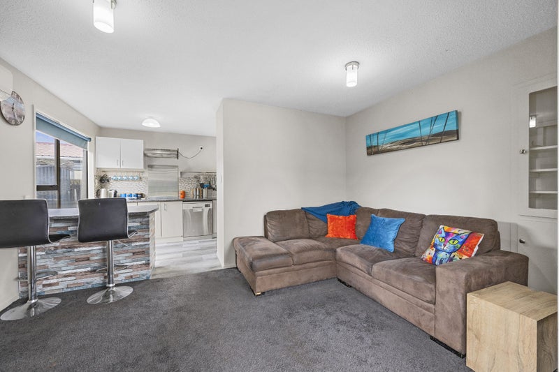 Heaps of Off-Street64527227458946114