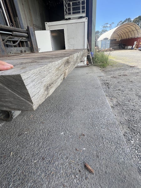 Solid 320 cm Rata Slab – 320 × 80/70 × 8.5cm (~190 kg)64527241736323112