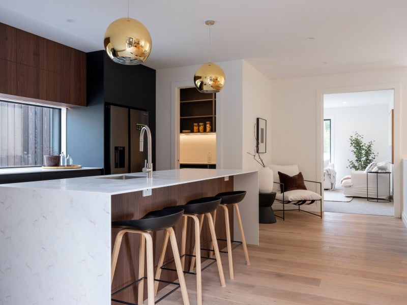 Contemporary Living in Tranquil Setting64527410406787113