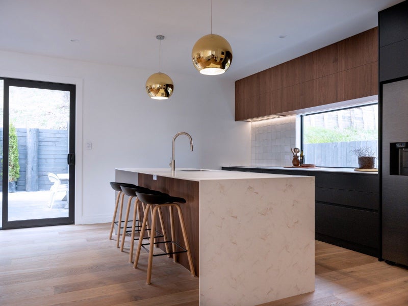 Contemporary Living in Tranquil Setting64527410406787114