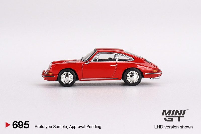 Mini GT Porsche 901 1963 Signal Red Carousel 4