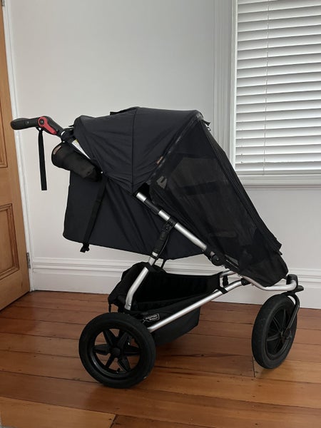 Stroller (mountain buggy urban jungle)64528117924994112