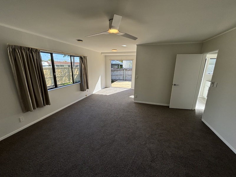 Orewa, 3 bedrooms64528103500802114