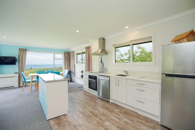 Seashells & Serenity64528301312899111