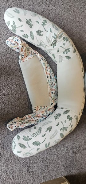 Purflo pregnancy pillow + extra cover Carousel 3