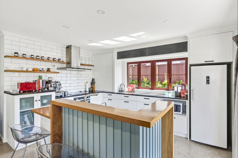 Style, Charm & Location All in One!64528499791746114