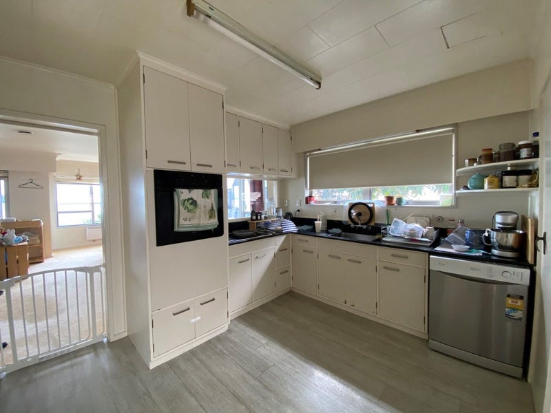 Stepneyville, 2 bedrooms64528585757955111