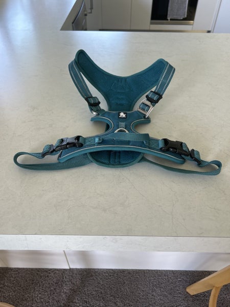 TrueLove Dog Harness SZ L Carousel 1