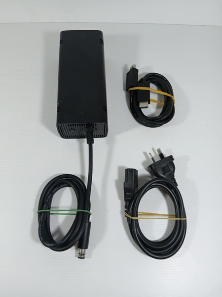 Xbox 360 ''E'' Console 500GB Carousel 10