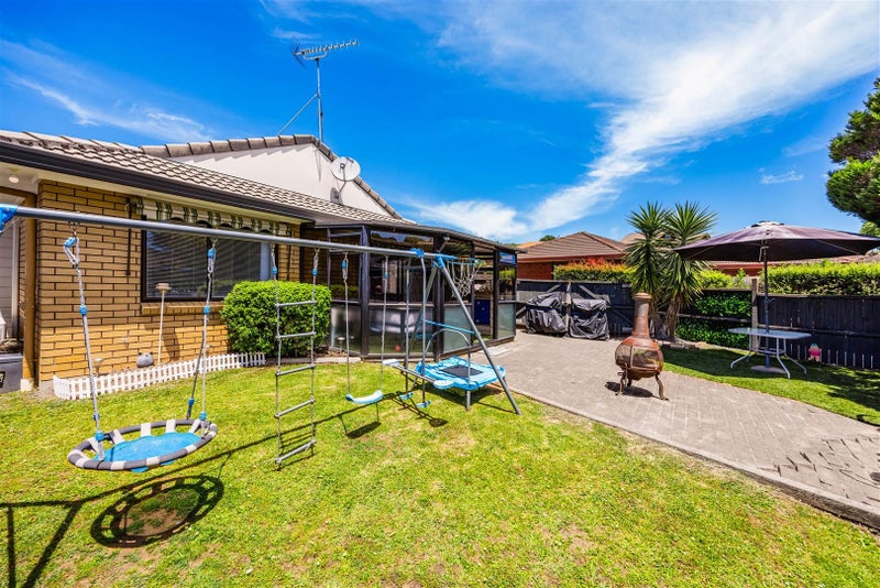 Single Level Brick & Tile Comfort in Macleans Zone64528899578753111