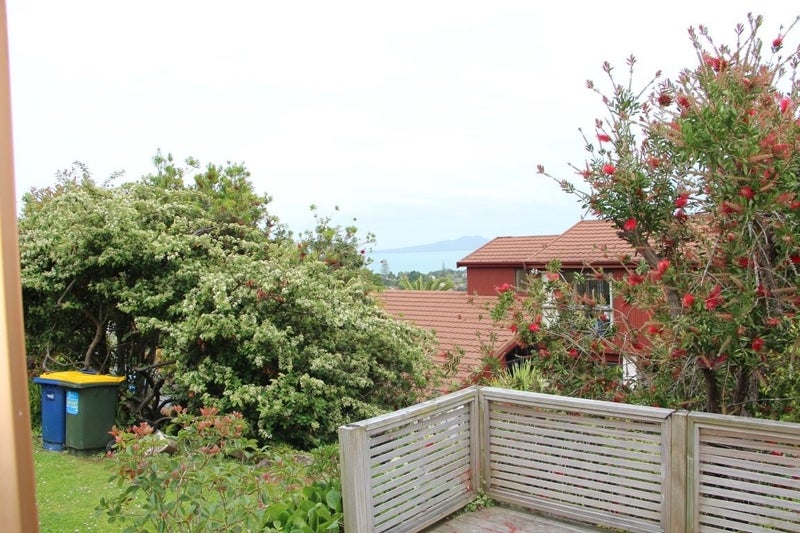 Murrays Bay, 2 bedrooms64529482860291111