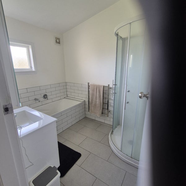 Tahawai, 3 bedrooms64529526012417111