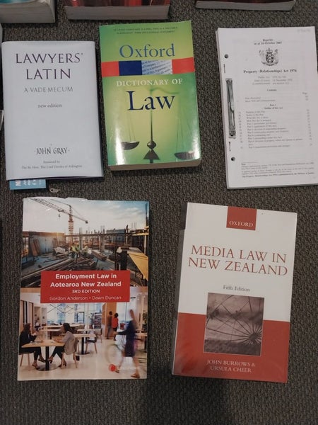 CHEAP LAW BOOKS!64529690238977114