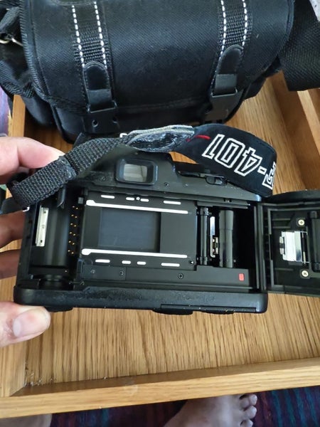 NIkon F-401 AF Film camera Carousel 3