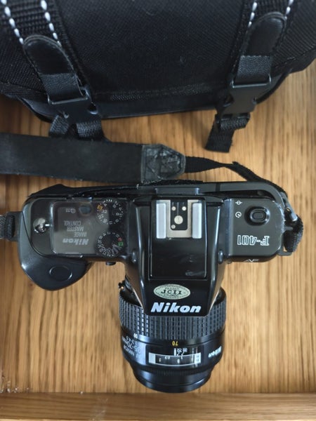 NIkon F-401 AF Film camera Carousel 2