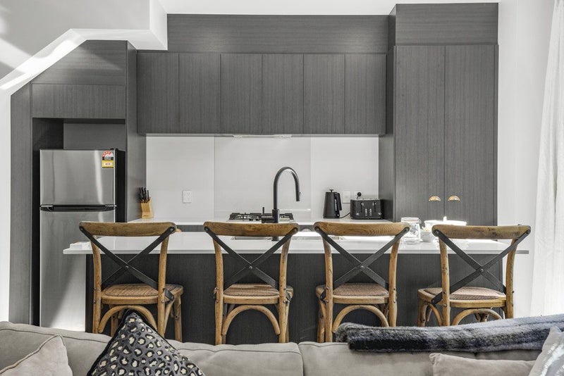 Fresh, Stylish & So Convenient64684870132995111