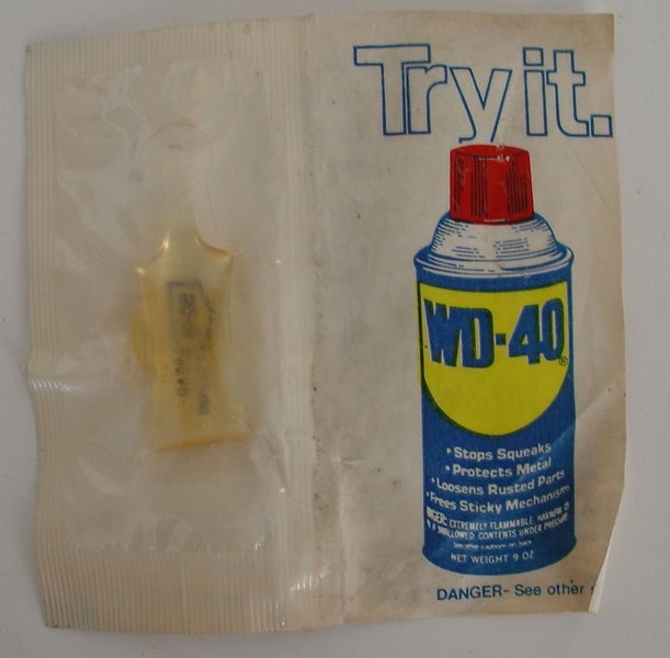 Vintage WD40 Advertising Promotional Sample x 2 Carousel 3