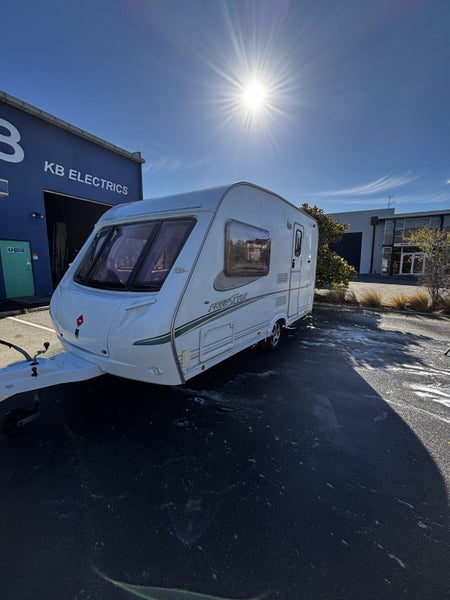 2005 Abbey Freestyle 400 – 2 Berth | WOF, Reg & G64802687146755111