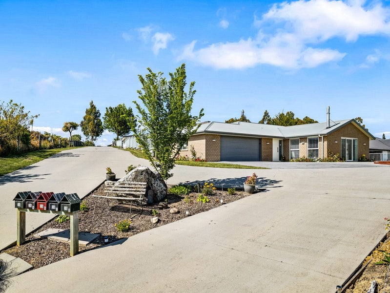 Hard to Fault, Easy to Reside64530465245186110