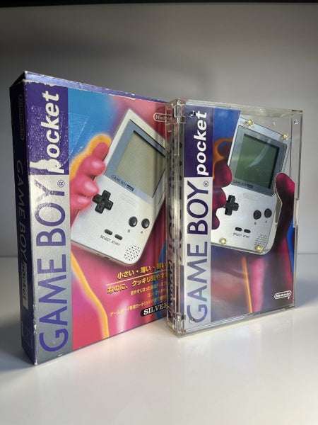 Gameboy pocket - boxed display! - good working condition Carousel 1