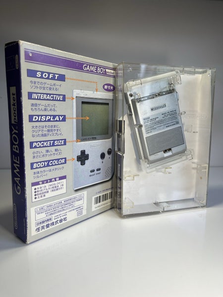 Gameboy pocket - boxed display! - good working condition Carousel 2