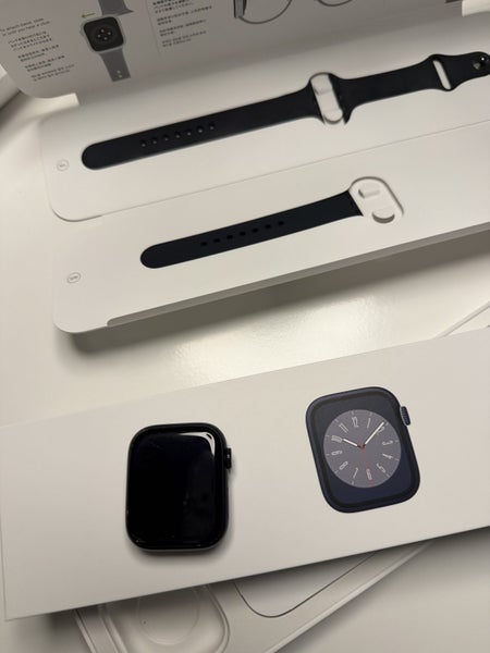 iPhone 14 Pro Max and Apple Watch Series 864531003813505113