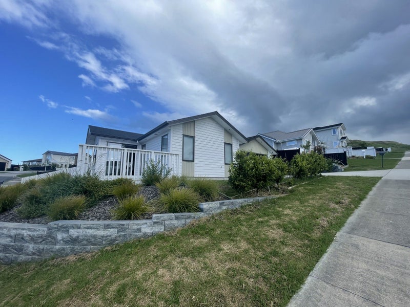 Millwater, 4 bedrooms64531342882433111