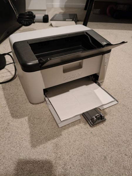 Simple black and white printer Carousel 1