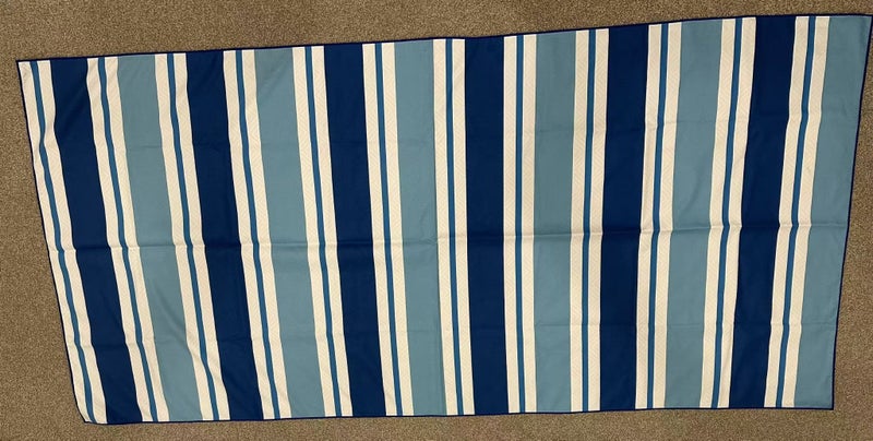 Oversized Navy Stripe Quick-Dry Beach Towel – 90x190cm Sand-Free Carousel 4